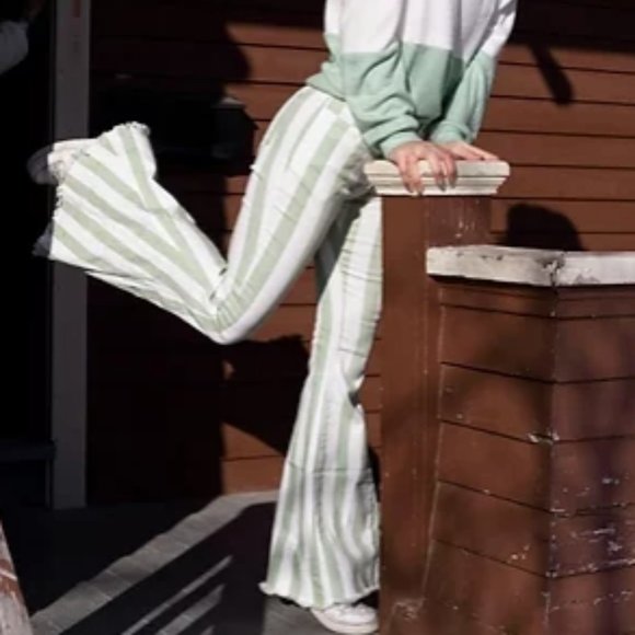 Green Striped Jeans | Flair Bell Bottom Pants | Vintage Style - Picture 2 of 3